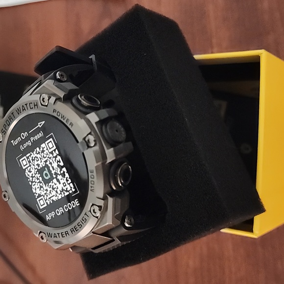 Alpha Gear Raptor Pro Smartwatch - Picture 4 of 4